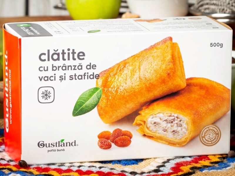 Clătite cu brânză de vaci și stafide