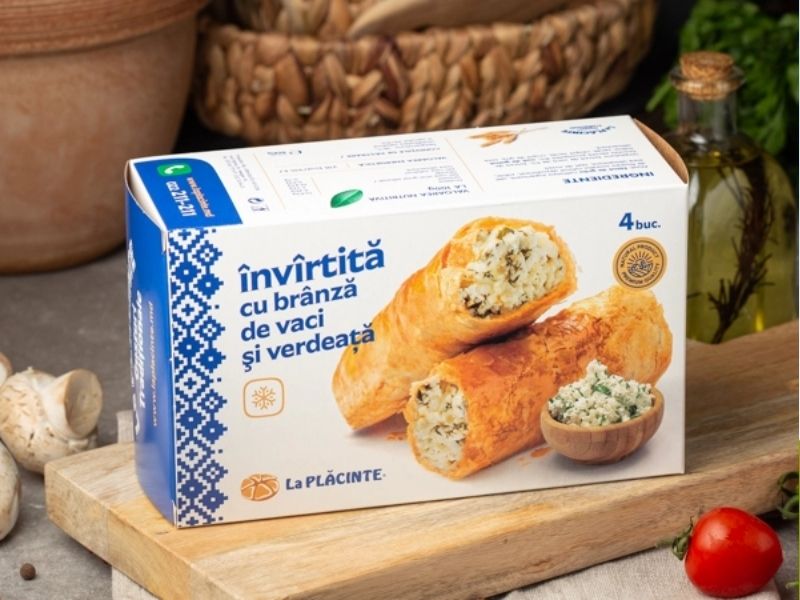 Învârtită cu brânză de vaci și verdeață