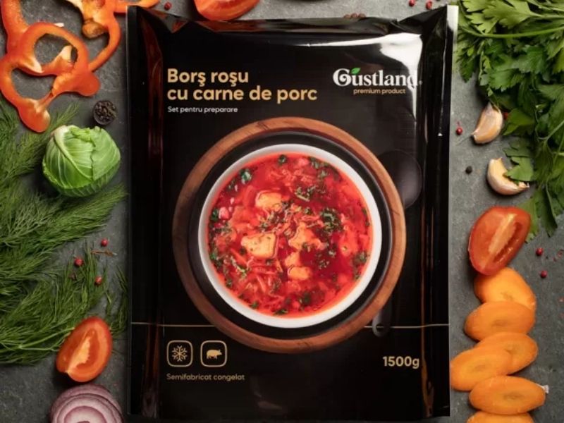 Borș roșu cu carne de porc